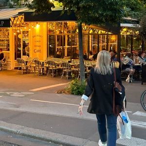 Meet your Posher, Becky